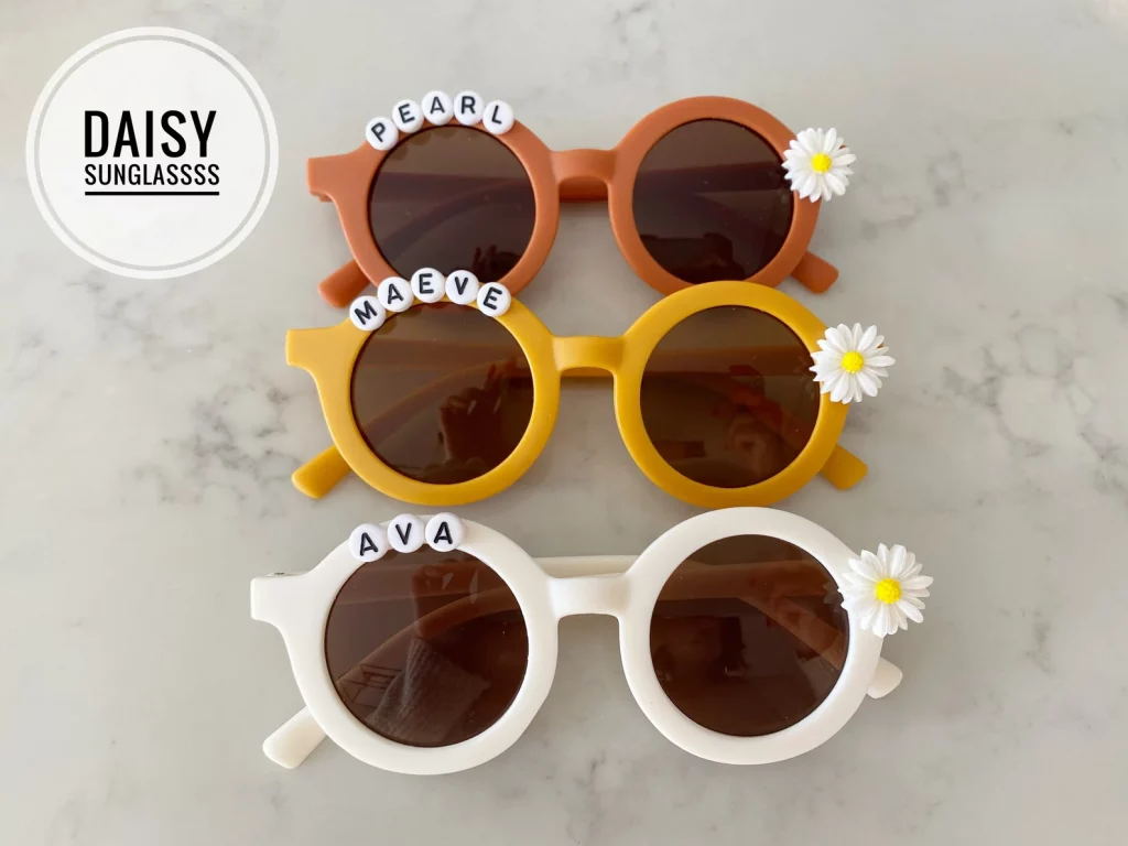 personalized daisy sunglasses