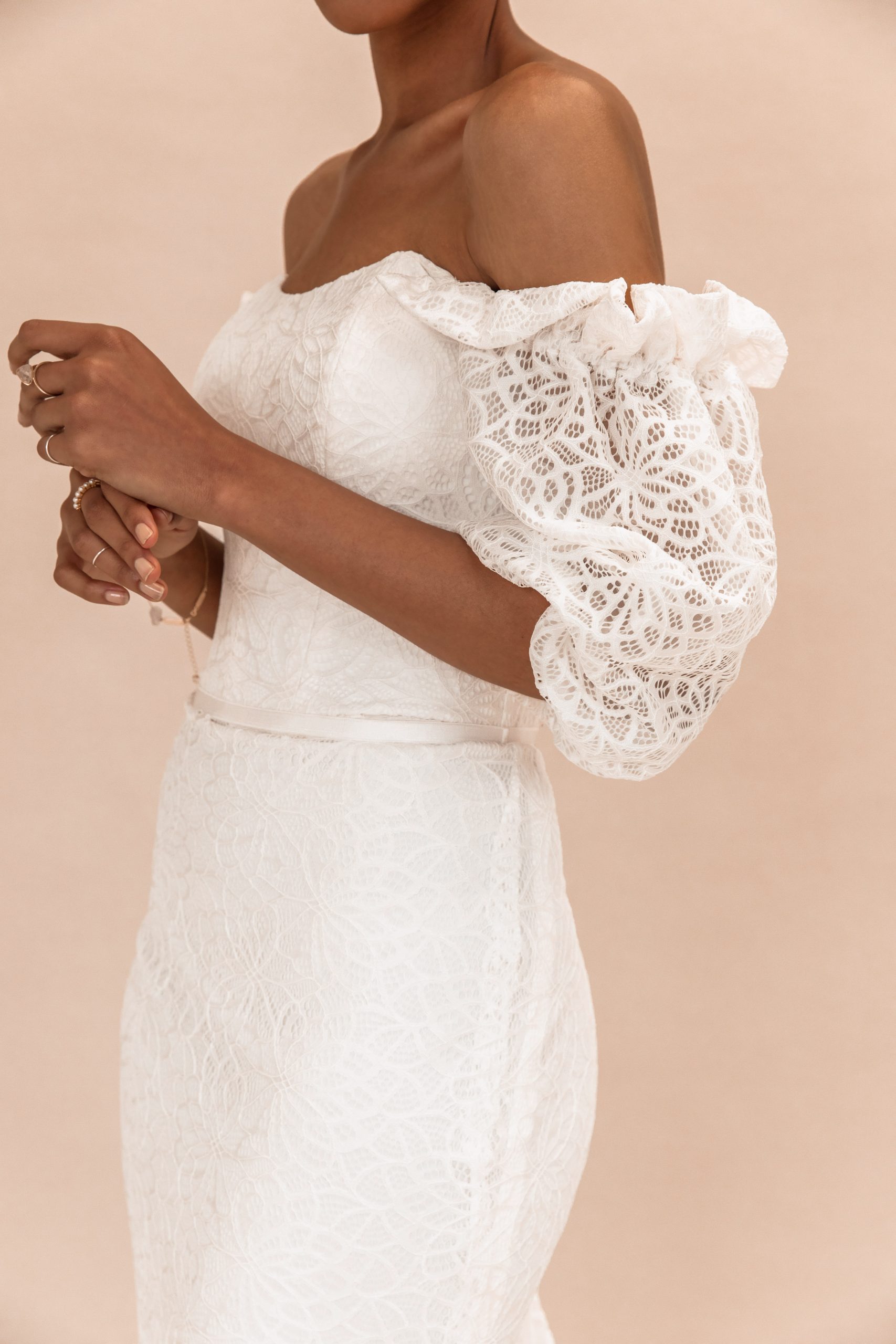 What To Expect at a Wedding Dress Appointment Loud Bride